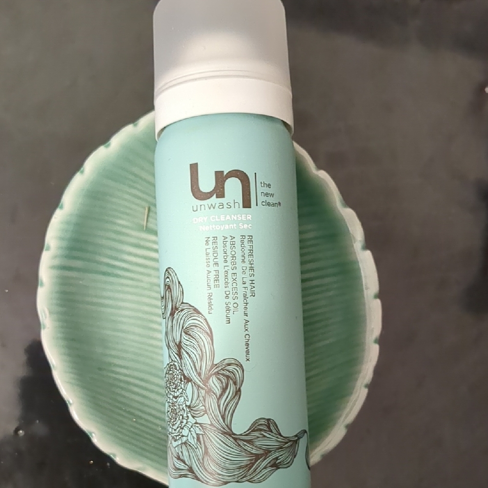 Dry Cleanser (Shampoo)